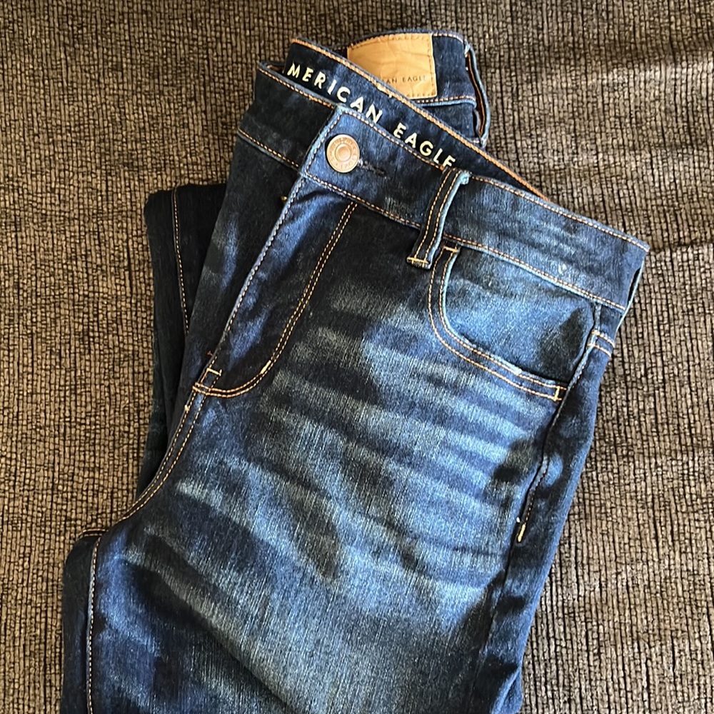 American Eagle Women Hi-Rise Jegging Jeans. Size 10 Regular.